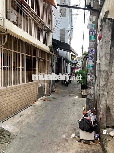 càn bán lô đấtrer nhát khu vực