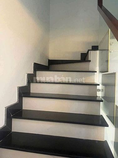 5,25 tỷ nhà 3 tầng, đường số 8, linh xuân thủ đức