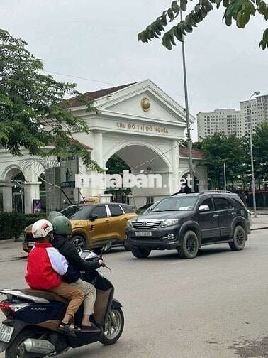 chính chủ cần bán nhà 5tang mới tinh ở tổ5 yên nghĩa hà đông