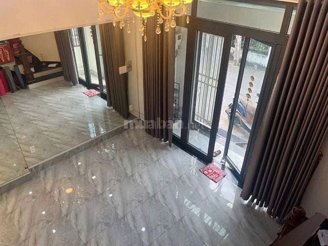 5,25 tỷ nhà 3 tầng, đường số 8, linh xuân thủ đức