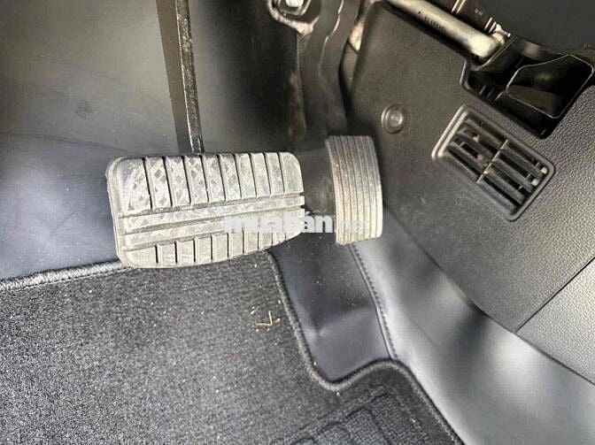 Cần gả em Mitsubishi Xpander Pre MY 2025 màu Bạc