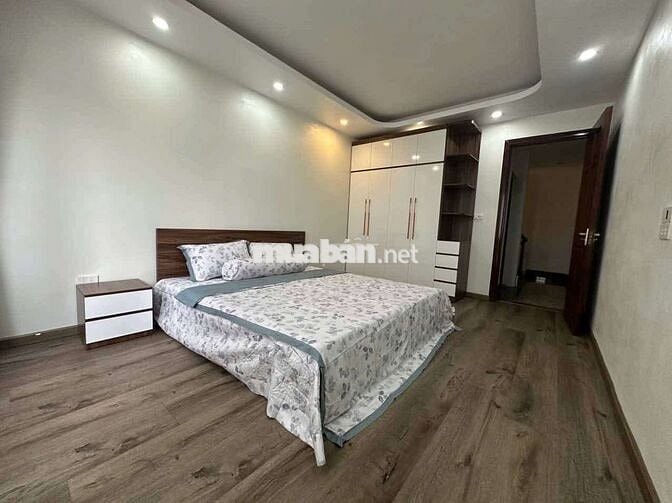 chính chủ cần bán nhà 5tang mới tinh ở tổ5 yên nghĩa hà đông