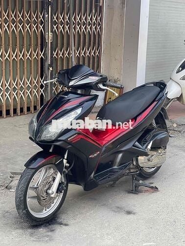 Honda Air Blade xe chính chủ muốn bán