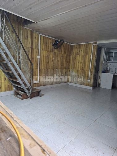 Chỉ 1.4 Tỷ có nhà ở luôn 25m*2 tầng Hoàng Mai_không quy hoạch