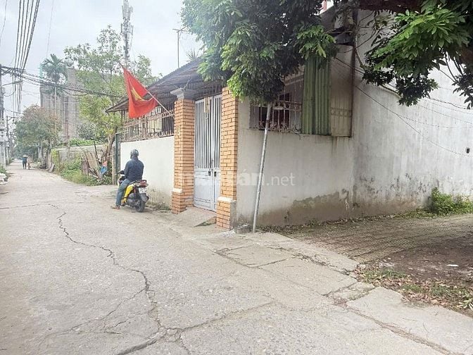 Chỉ 1.4 Tỷ có nhà ở luôn 25m*2 tầng Hoàng Mai_không quy hoạch