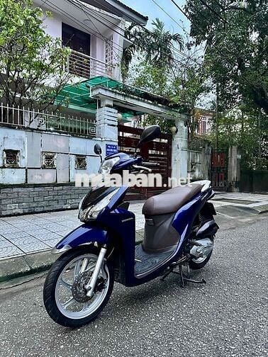 Vision 2016 xe đẹp máy êm ***