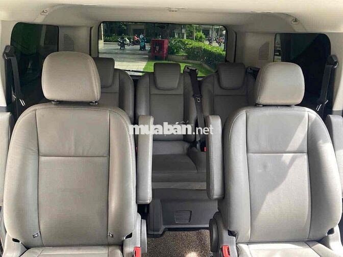 Ford Tourneo 2021 Titanium Bán Tại Hãng Ford