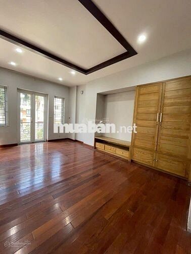 Nhà ngõ 34 Vũ Phạm Hàm. DT 80m2 x 4,5 tầng, Mt 4,5m, ô tô tránh nhau