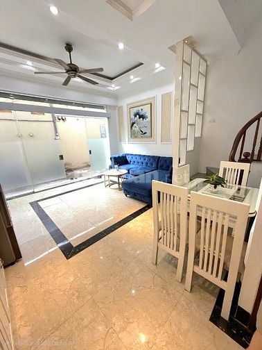 BÁN NHÀ BÁT KHỐI - ĐỐI DIỆN AEON - ÔTÔ ĐỖ CỬA  (38m2 – GIÁ 7 TỶ 9)