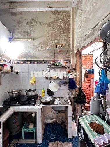 NHÀ TRỆT LẦU GIÁ HẠT DẺ NGAY TRUNG TÂM GẦN CÔNG VIÊN LƯU HỮU PHƯỚC - H