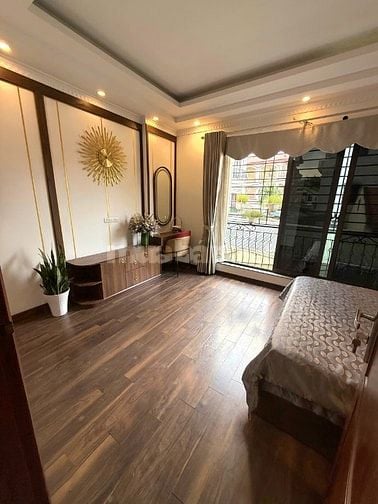 BÁN NHÀ BÁT KHỐI - ĐỐI DIỆN AEON - ÔTÔ ĐỖ CỬA  (38m2 – GIÁ 7 TỶ 9)