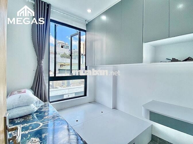 🌷🌷CĂN HỘ 2 NGỦ 1 KHÁCH TRUNG TÂM CẦU GIẤY, GẦN CÔNG VIÊN FULL NỘI THẤT