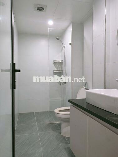 Cho thuê căn hộ ccmn khép kín full nội thất tại số 28 ngõ2 Nguyên Hồng