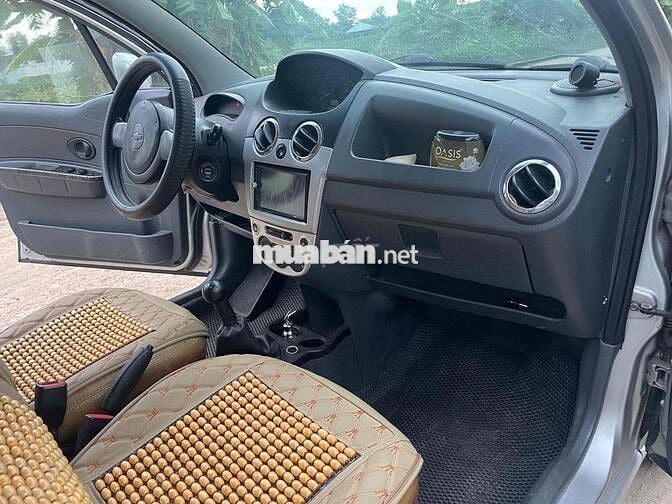 Chevrolet Spark 2011 LT 0.8 MT - 200000 km