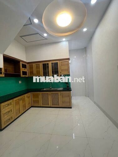 BÁN NHÀ 1 TRỆT 3 LẦU Đ.TRƯƠNG CÔNG ĐỊNH - P.7