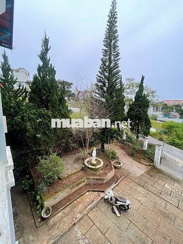 CHO THUÊ VILLA PHÁP 2 MẶT TIỀN TẠI TRUNG TÂM ĐÀ LẠT