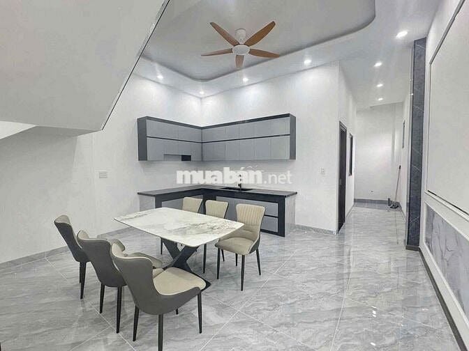 Bán nhà ngay cầu Tân Triều, 1 sẹt dt 768, ngay đối diện chợ Tân Bình