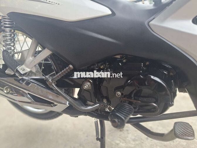 Honda wave 110 đk 2018. Bstp  Zin êm chính  chủ