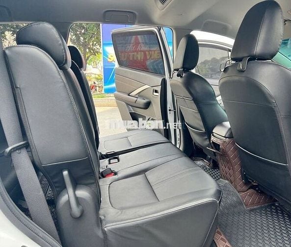 Mitsubishi Xpander 2023 Premium lướt chính hãng