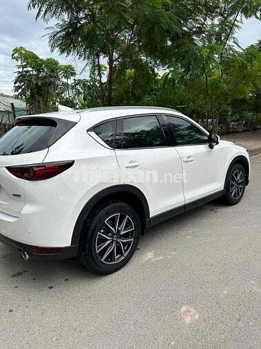 Mazda CX 5 2019 2.5 Signature Premium rin 100%