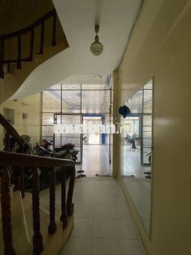 SÁT HXH - GIÁP QUẬN 1! BÁN NHÀ SẴN KẾT CẤU (4x10m) XÂY MỚI 4 TẦNG