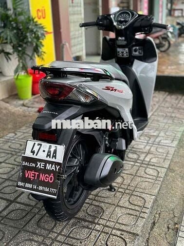 Honda SH Mode 2025 Xám xi măng 700 km