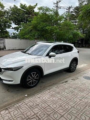 Mazda CX 5 2019 2.5 Signature Premium rin 100%