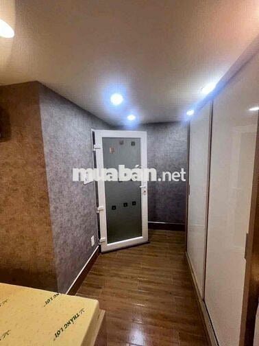 NC 2pn2wc 24m2 hẻm 618 Quang Trung P8