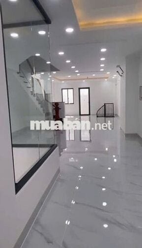 🔥 CHO THUÊ NHÀ MẶT TIỀN ĐƯỜNG 3/2 - 4m x 12m. Chỉ 25tr/Tháng