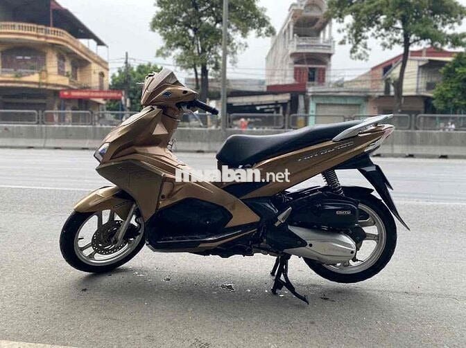 Honda airblade chính chủ đời cao zin cả xe đẹp mê