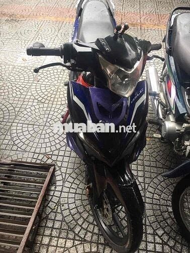 Exciter RC 135 xanh đen