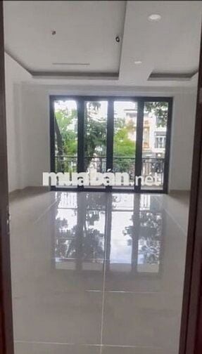 🔥 CHO THUÊ NHÀ MẶT TIỀN ĐƯỜNG 3/2 - 4m x 12m. Chỉ 25tr/Tháng