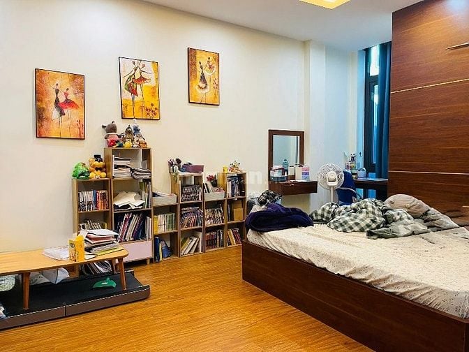 Bán nhà phố Tây Sơn 44m2,6T thang máy,40m ra phố,oto đỗ cổng,14.5tỷ