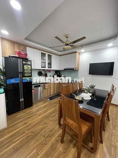 Nhà mặt tiền Bầu Cát, mặt tiền kinh doanh, 5 tầng, 56m2, nhỉnh 15 tỷ