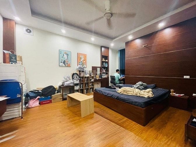 Bán nhà phố Tây Sơn 44m2,6T thang máy,40m ra phố,oto đỗ cổng,14.5tỷ