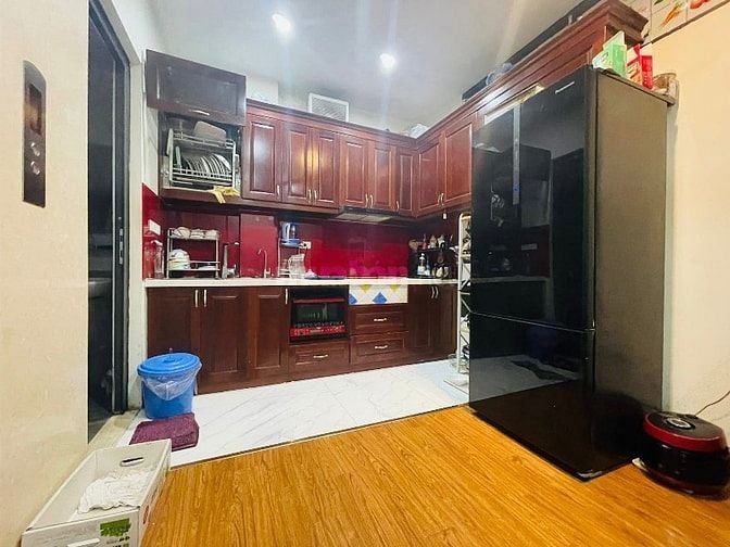 Bán nhà phố Tây Sơn 44m2,6T thang máy,40m ra phố,oto đỗ cổng,14.5tỷ