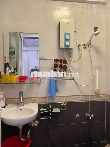 Căn hộ 2 PN chung cư Tôn Thất Thuyết