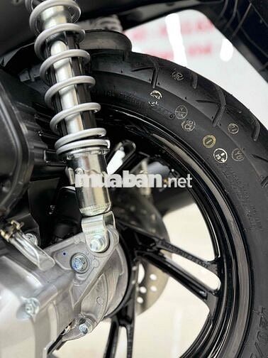 SH 125! Mới 100% Giá tiết kiệm so với Haed nhiều