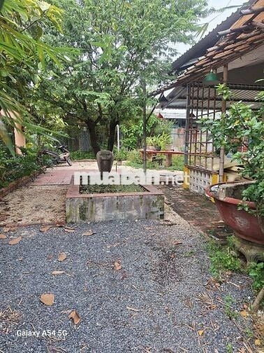 HẺM XH DTSD:300M² BÀN GHẾ ĐĐ DỤNG CỤ ĂN UỐNG VÀO CHỈ BỐ TRÍ NHẸ LÀ OK