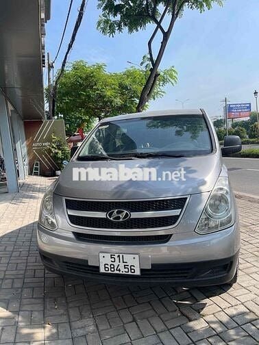 Hyundai Starex 2011 2.5D MT - 130000 km
