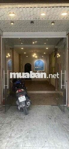 NHÀ CHO THUÊ NGUYÊN CĂN MẶT TIỀN ĐƯỜNG QUẬN 1