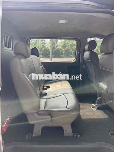 Hyundai Starex 2011 2.5D MT - 130000 km