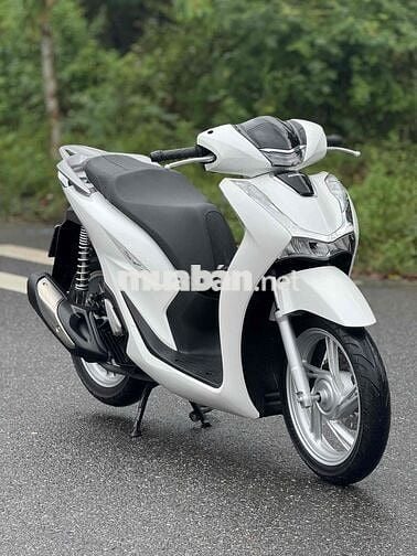 honda/ Sh 2025 chạy 4.000km bs 43