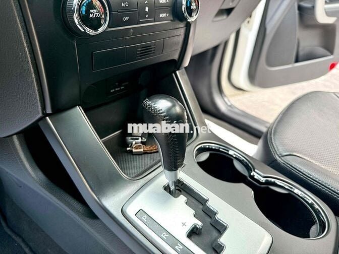 Kia Sorento 2014 GAT 2.4L 4WD - 110000 km