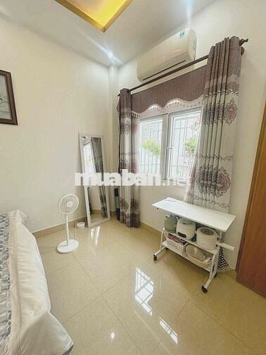 PHÒNG ĐẸP NHƯ HÌNH  28M2 NGAY GA METRO VĂN THÁNH.