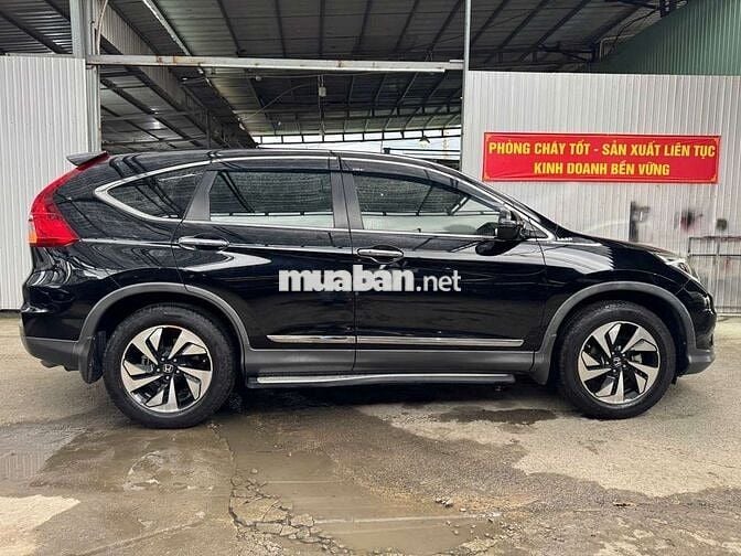 Honda CRV 2016 2.4AT, màu đen,5 chỗ gầm cao
