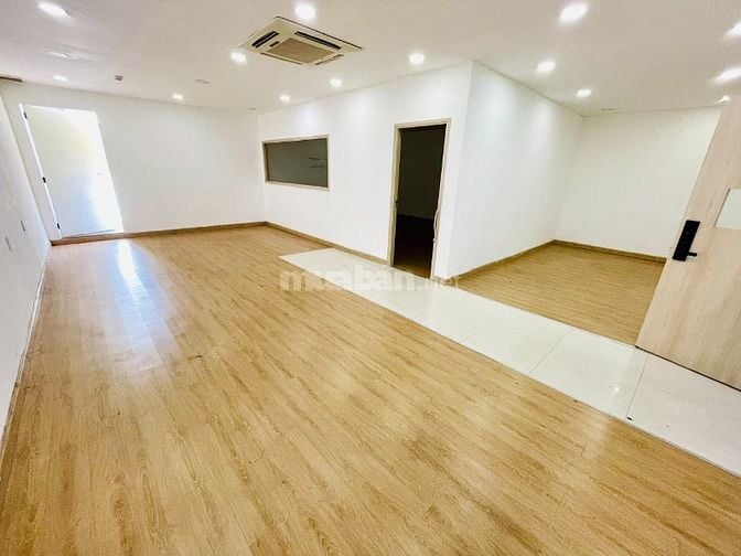 Cho Thuê Mặt Tiền KD Lê Văn Sỹ - CÓ THANG MÁY QUẬN 3 