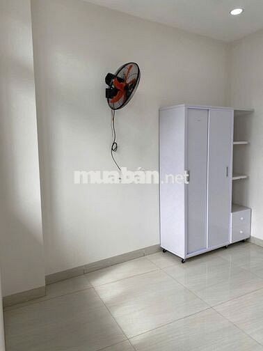 Cho thuê phòng trọ có lối đi riêng, toilet trong phòng!!!