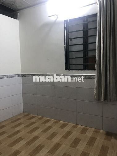 Cho thuê P trọ DT:5x5 giá 3tr/thg lầu  ,HBC,TĐ,