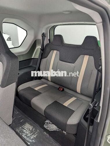 VinFast VF3 2025 Xanh rêu